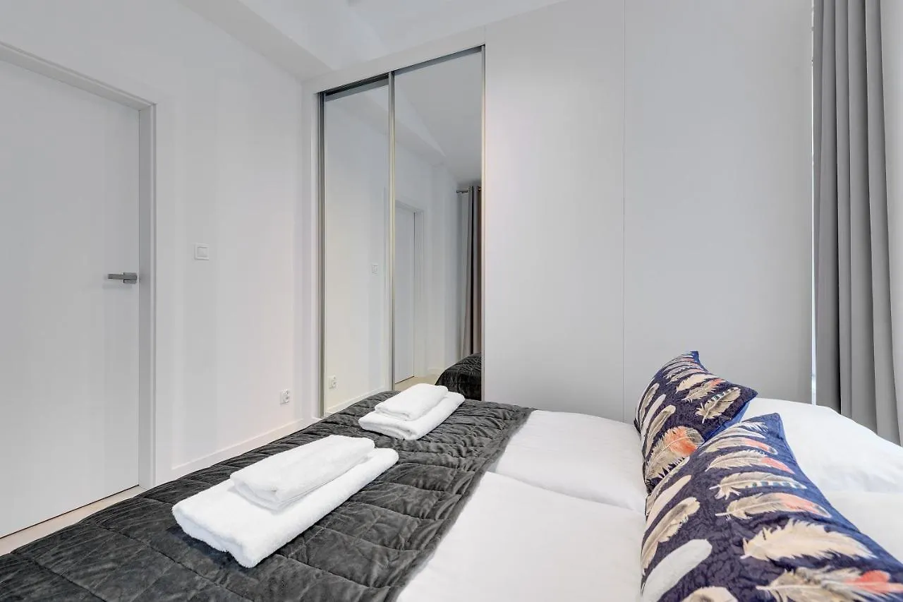 Lion Apartments - Chopina 29 With Parking 5 Min From The Beach And Center Sopot 0*,